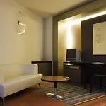 Ξενοδοχείο T 4*