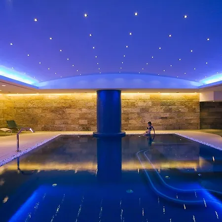 T Hotel