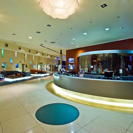 T Hotel 4*